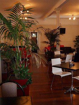 Six Degrees Boutique Hotel 3*