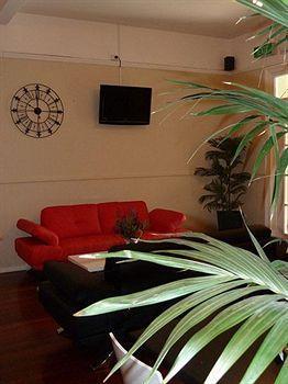 Six Degrees Boutique Hotel