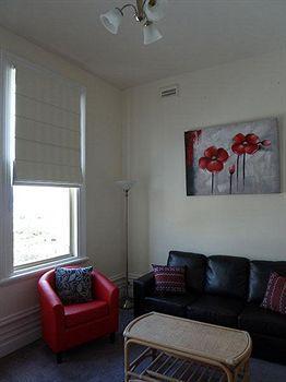 Six Degrees Boutique Hotel